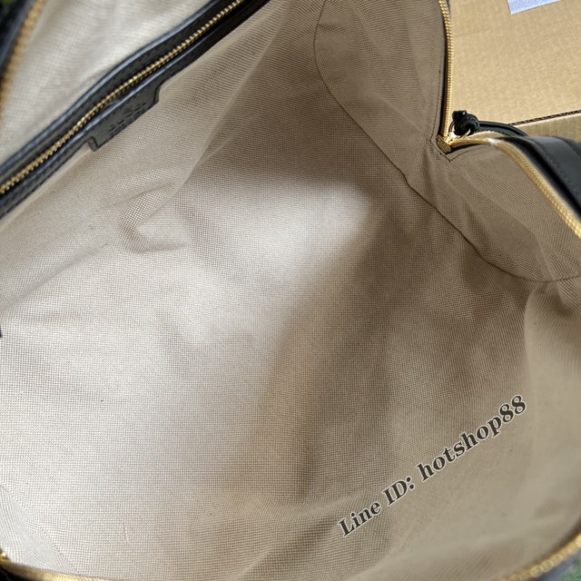 Gucci官網新款壓花G全皮肩背女包 古馳GG絎縫皮革手提包702242 gqy4633